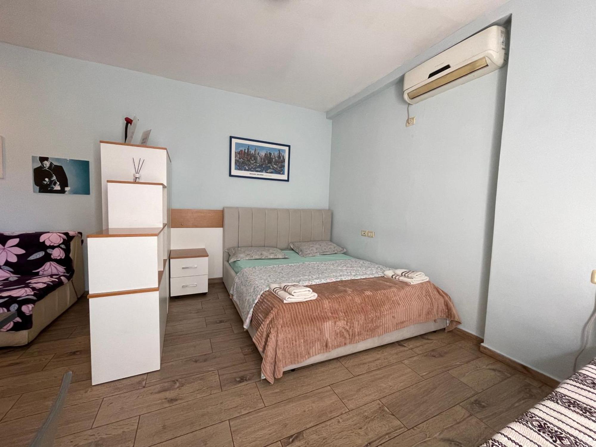 Apartament Enjoy Travel Cute Tirana